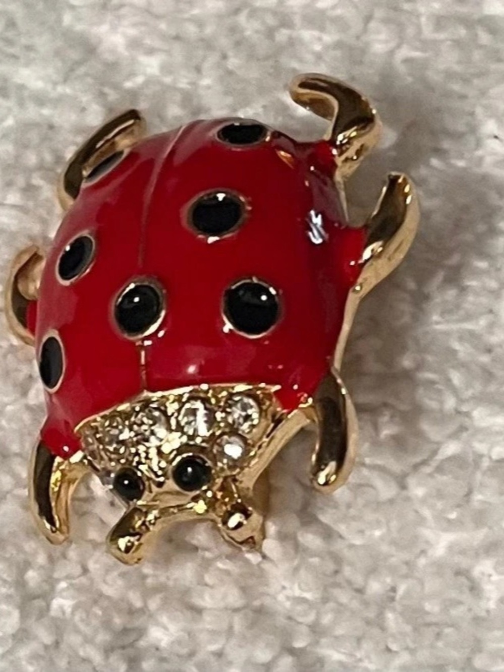 Red Ladybug Brooch - Picture 2 of 3